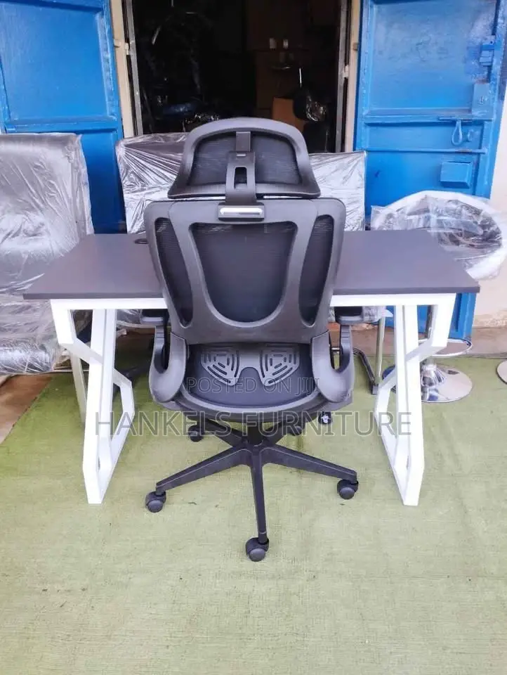 Orthopedic Chair and Metallic Table