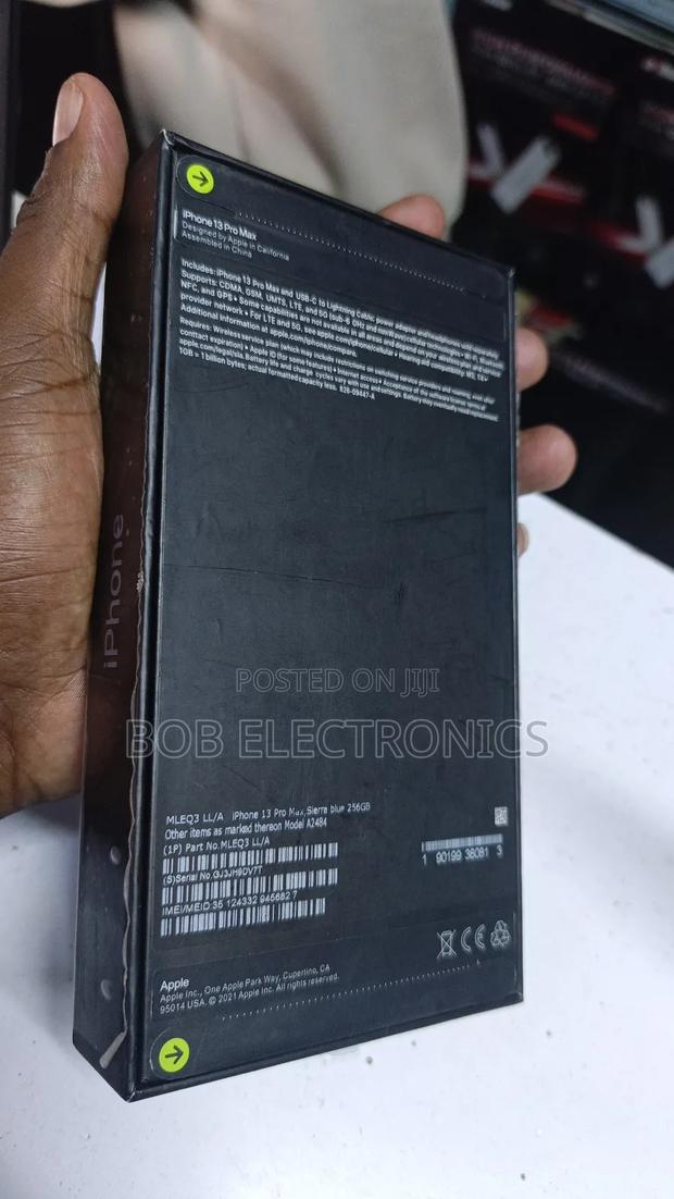 Apple iPhone 13 Pro Max 512 GB Black - thumbnail 2