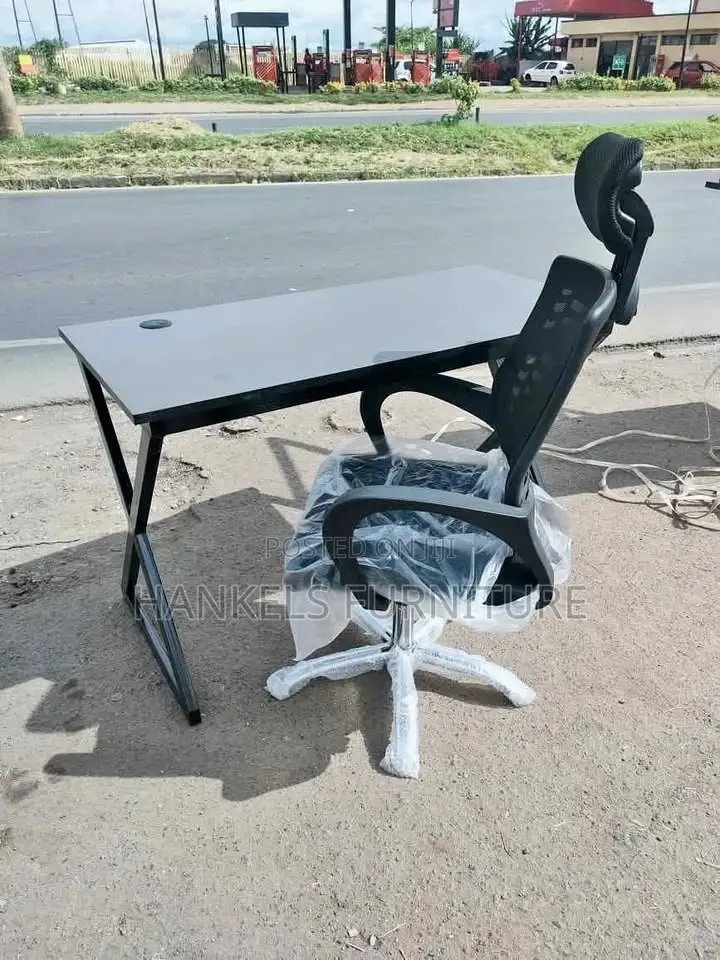 Metallic Office Table With Headrest Chairs