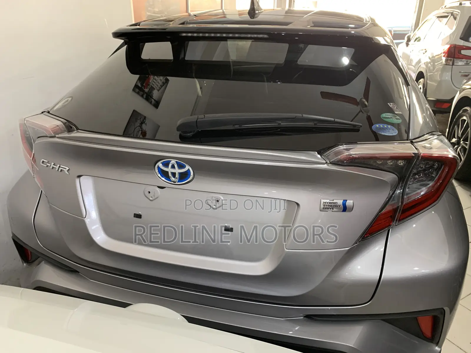 Toyota C-HR XLE Prermium FWD (2.0L 4cyl 2AM) 2018 Silver