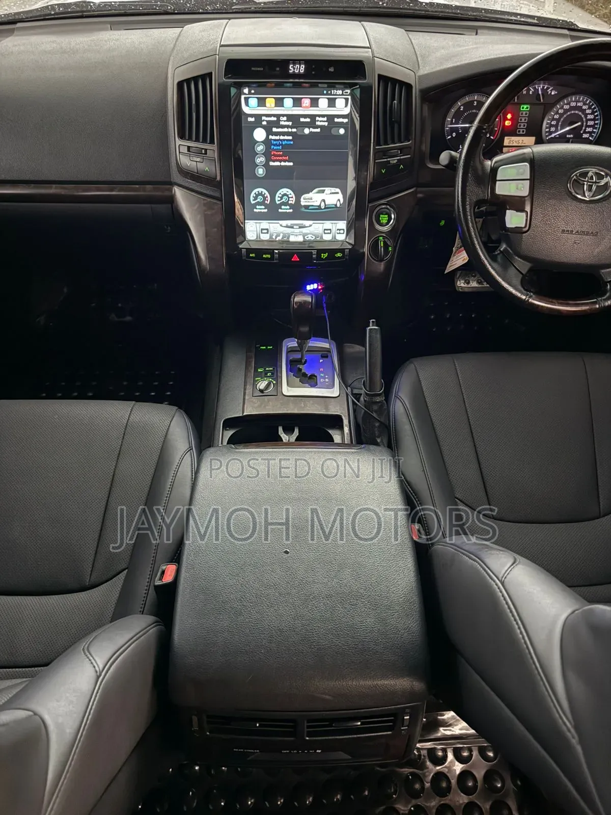 Toyota Land Cruiser 2013 Silver