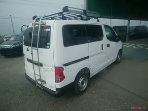 Nissan NV200 SV 2019 White