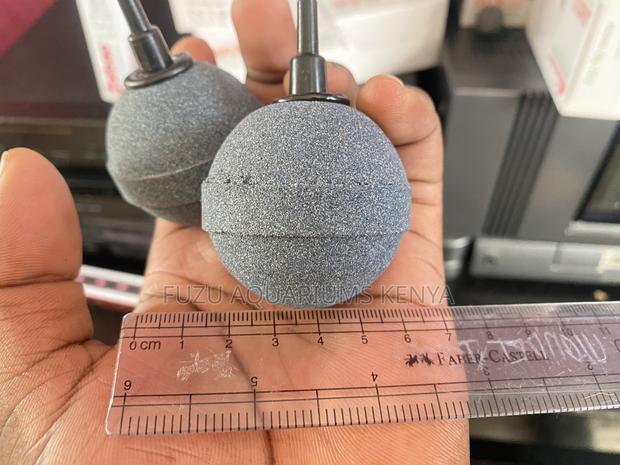 Air Stones That Work as Hard for Your Fish - main view