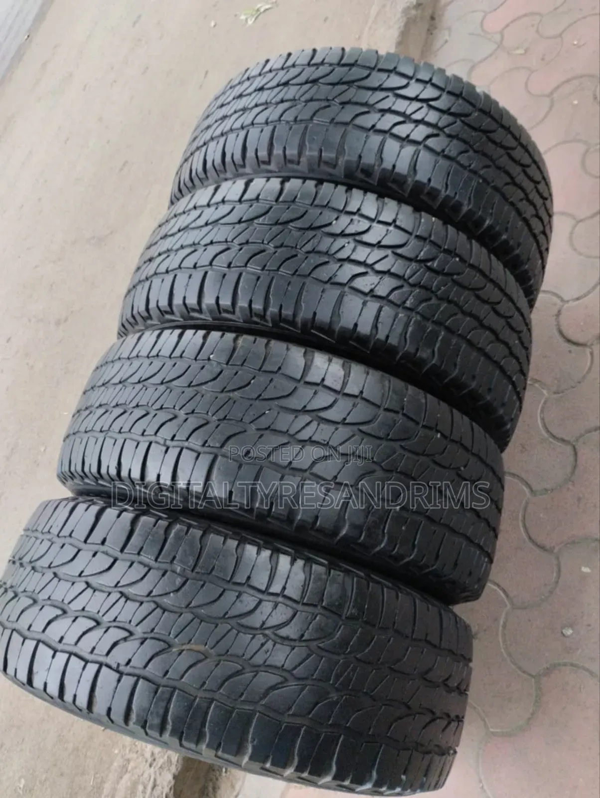 265/65r17 Michelin Tyres Slightly Used