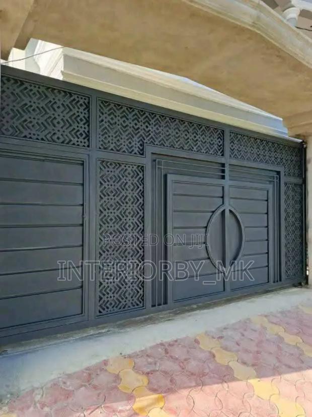 Custom Made Heavy-Duty Sliding Gates - main view