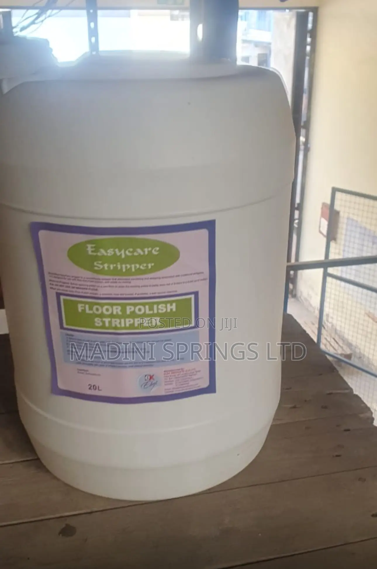 Terazzo/Mazeras Floor Stripper for Removing Old Floor Polish