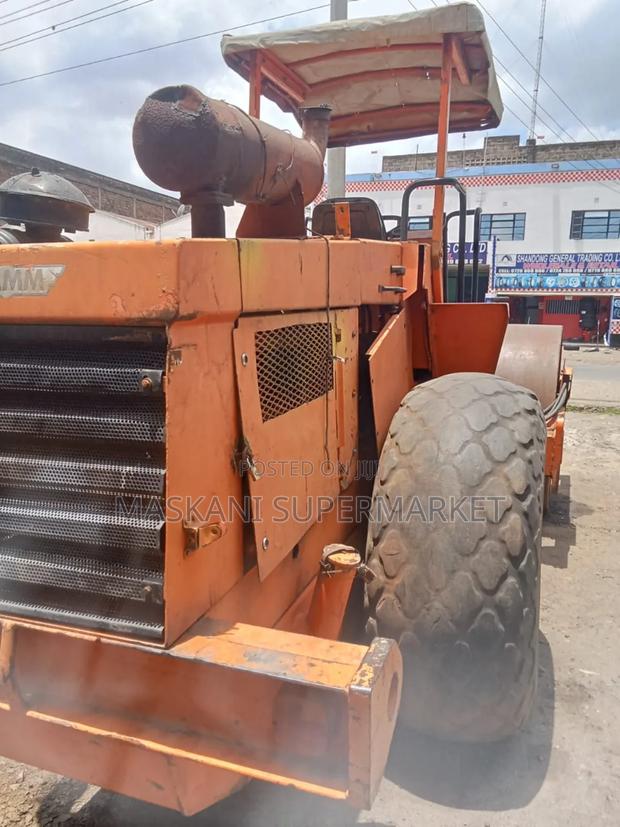 Roller and Compactor 15 Tonnes - thumbnail 2