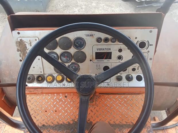 Roller and Compactor 15 Tonnes - thumbnail 5