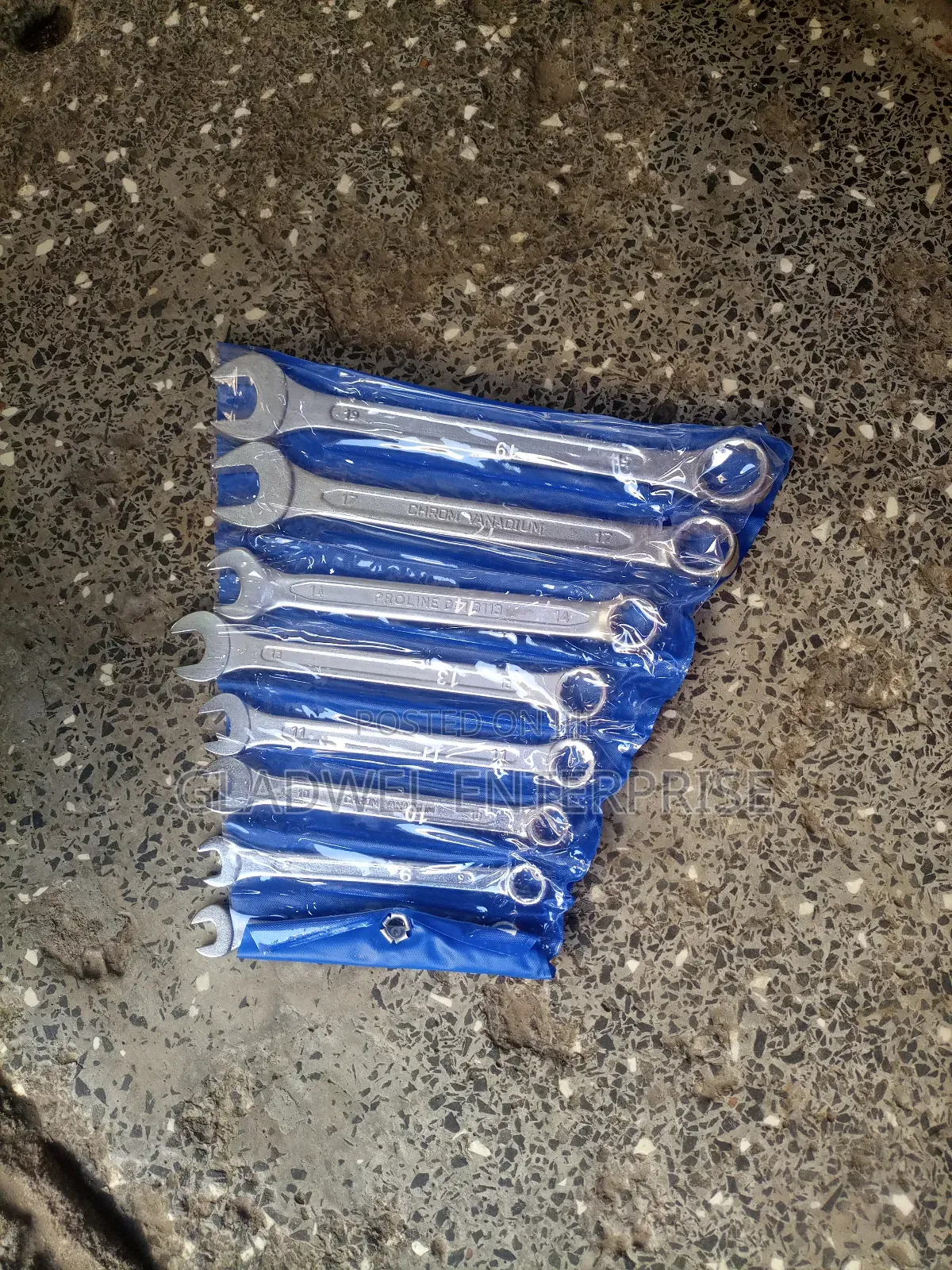 Set of 8pcs Metallic Spanner