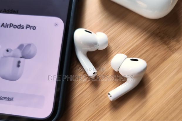 Apple Airpods 2 Wireless Earbuds - thumbnail 3