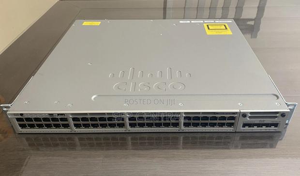 Cisco Catalyst 3850 48p Series Switch - main view