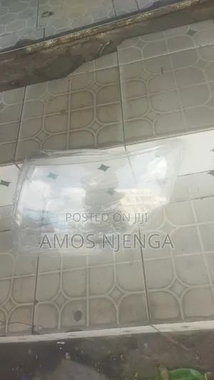 Mitsubishi Pajero 08-18 Headlight Lens