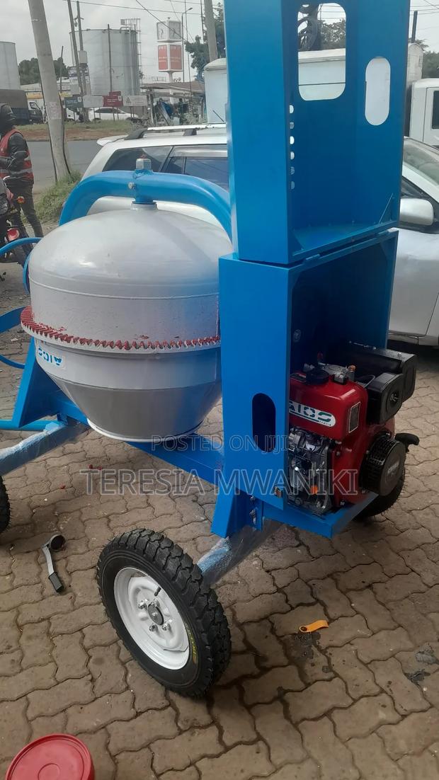 400ltrs  Aico Japan  Mixer Diesel - thumbnail 2