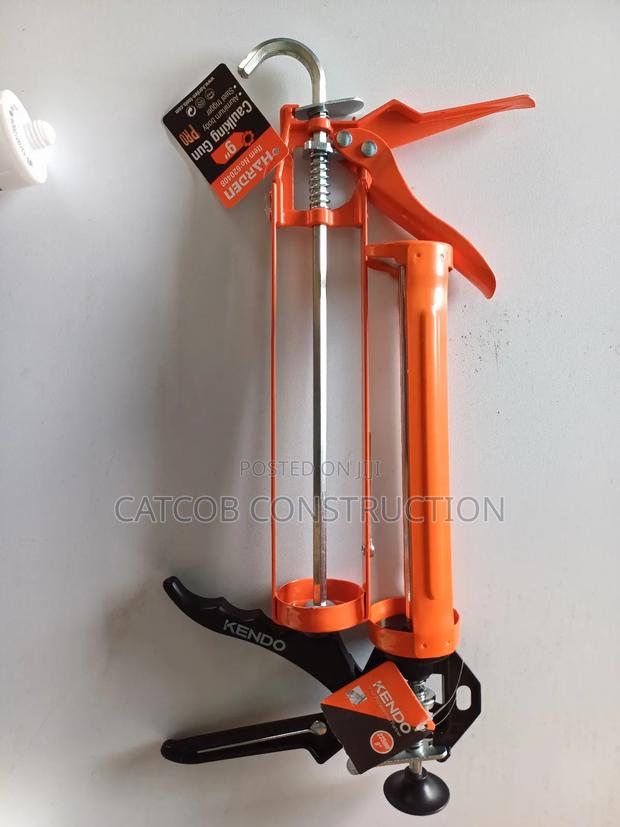 9 Inches Sealant Gun