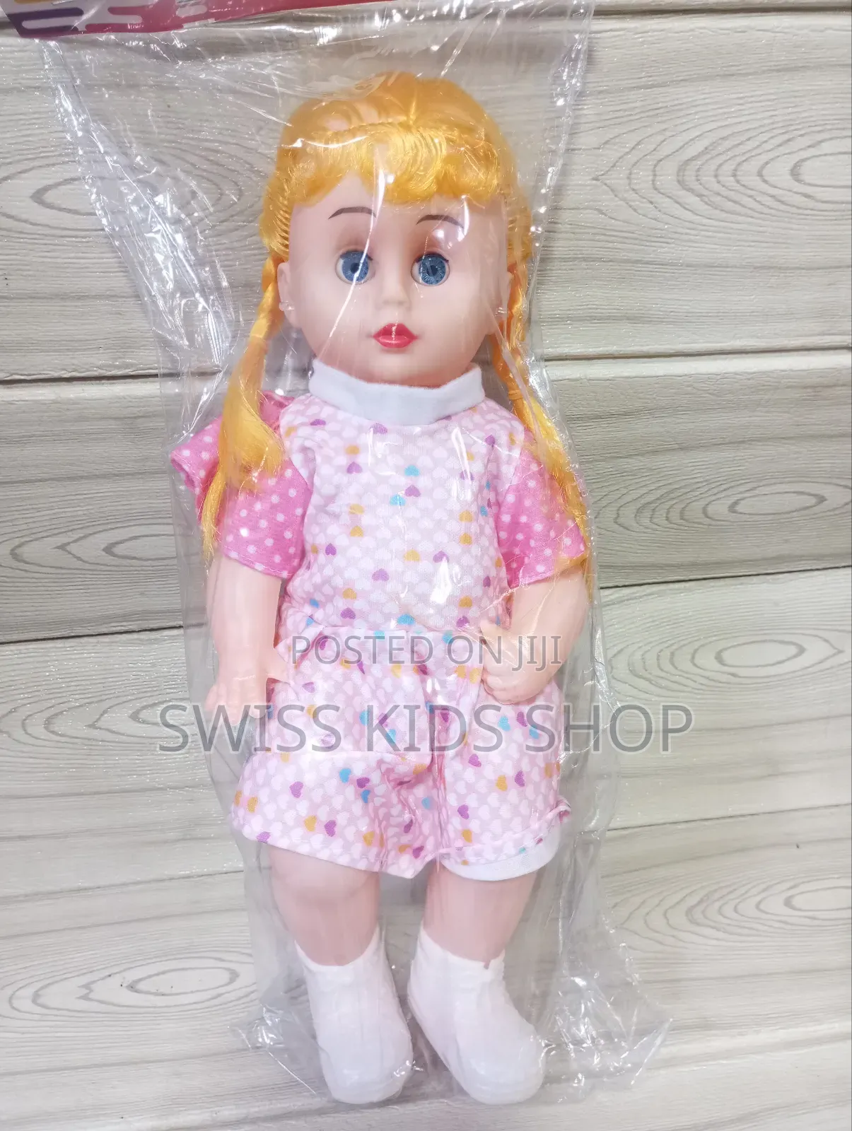 Dolls With Music