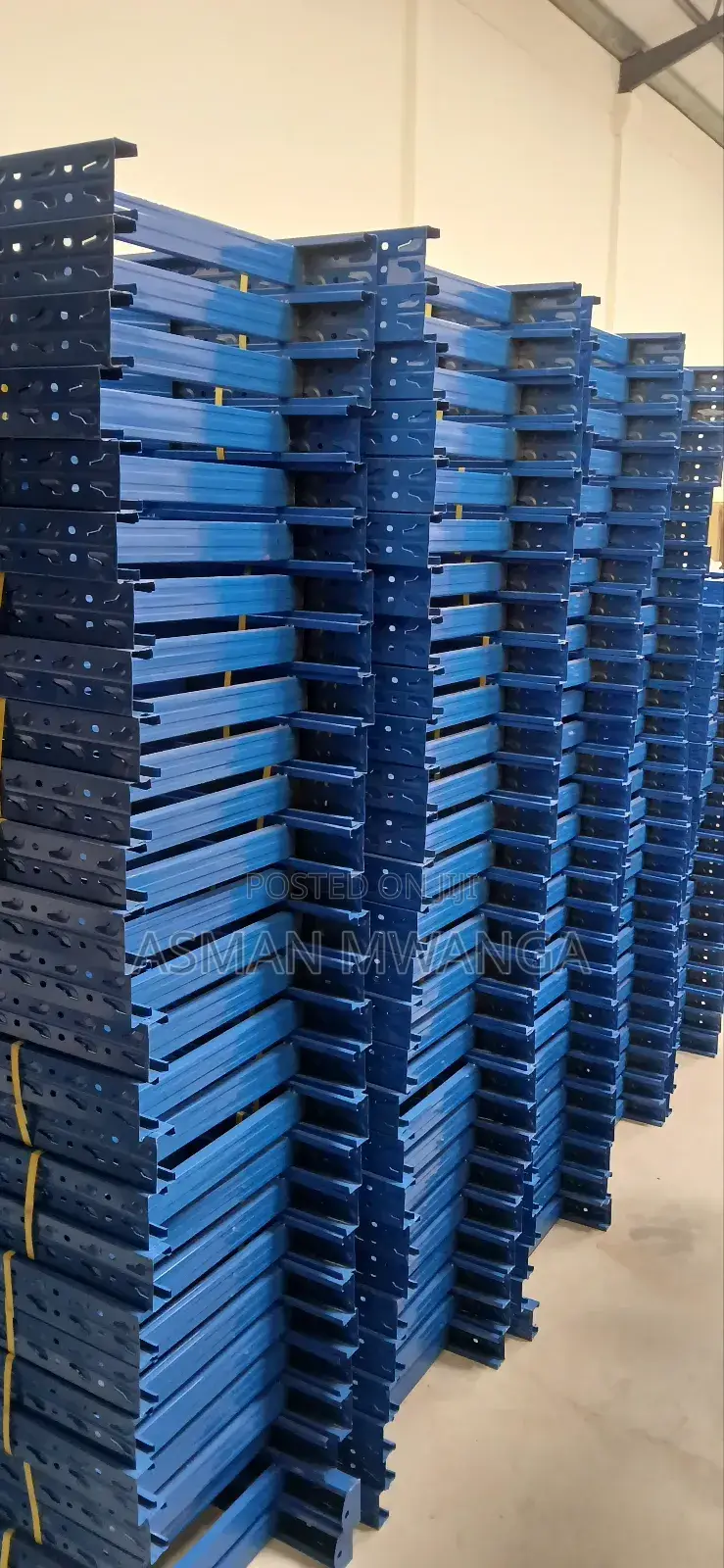 Warehouse Storage Steel Shelves