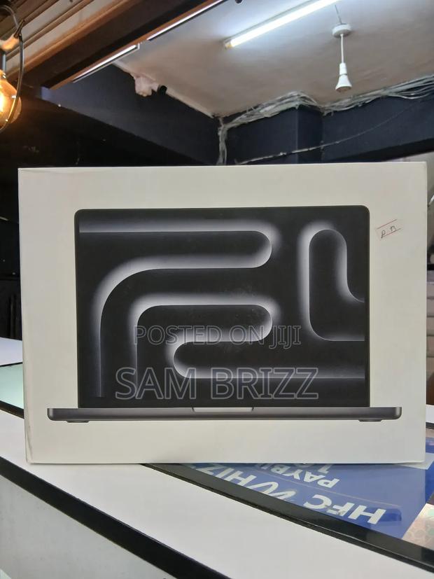 New Laptop Apple MacBook Pro 24GB Apple M4 SSD 512GB - thumbnail 3