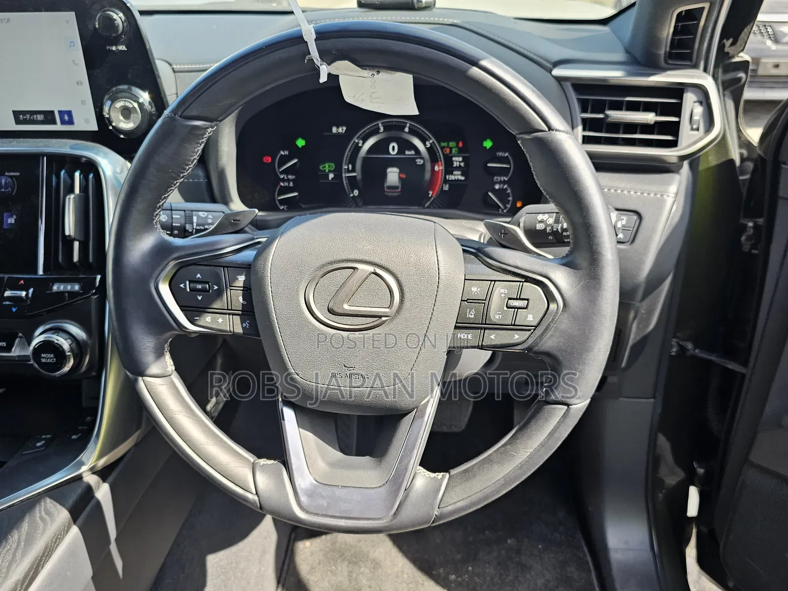 Lexus LX 2023 Green