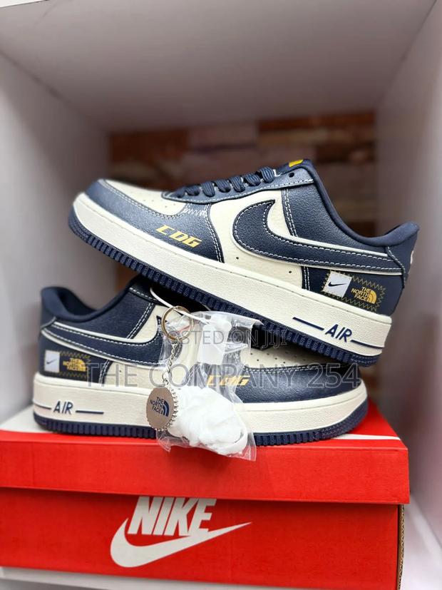 Quality Leather Casual Customised Nike Airforce Sneakershoes