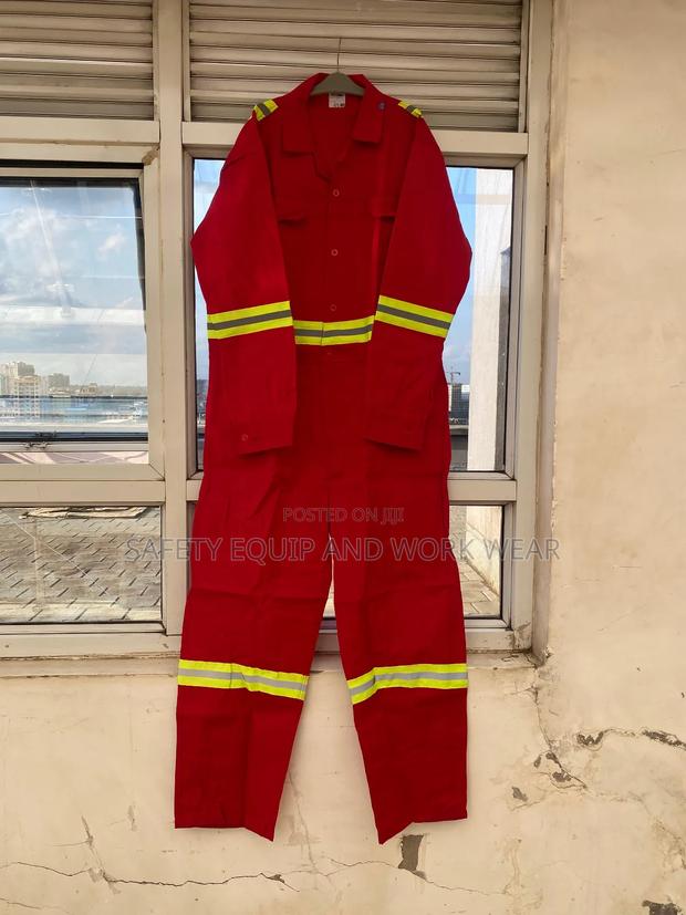 Red Reflective Overalls For Roadside - main view
