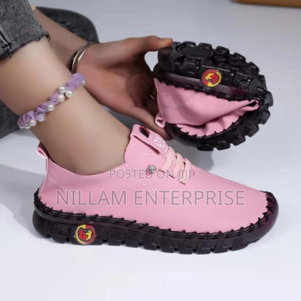 Ladies Quality Flat Shoes - thumbnail 4