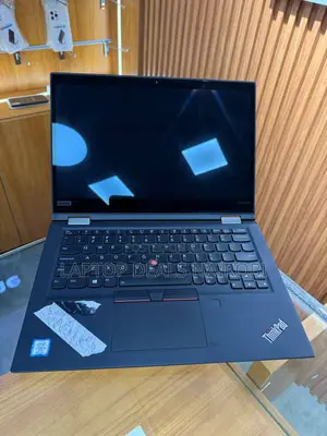 Laptop Lenovo ThinkPad X390 Yoga 8GB Intel Core I5 SSD 256GB