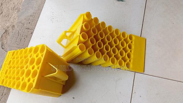 Plastic Wheel Stoppers - thumbnail 2