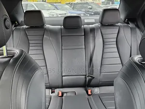 Mercedes-Benz E250 2018 Red