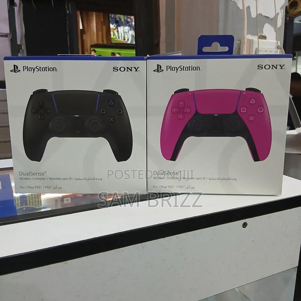 Playstation 5 Controller - main view