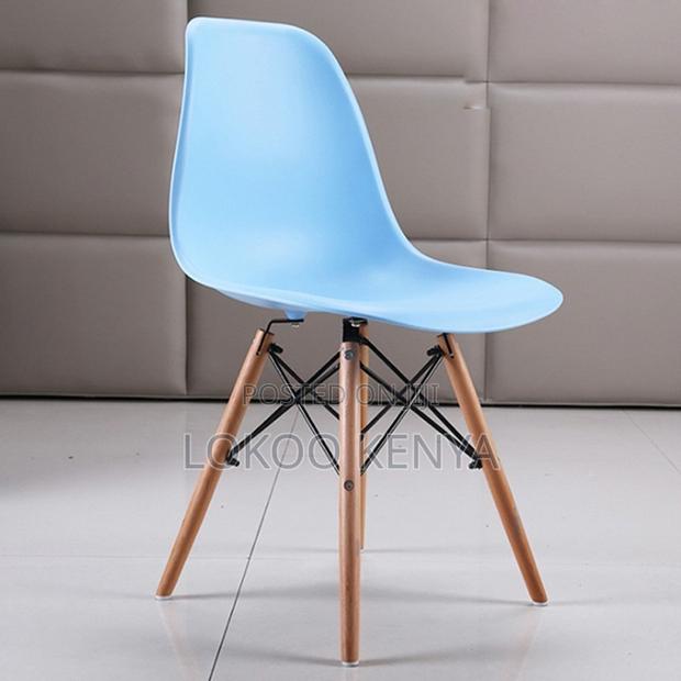 Dining Chairs : Light-Weight Dining Eames Chair - thumbnail 5