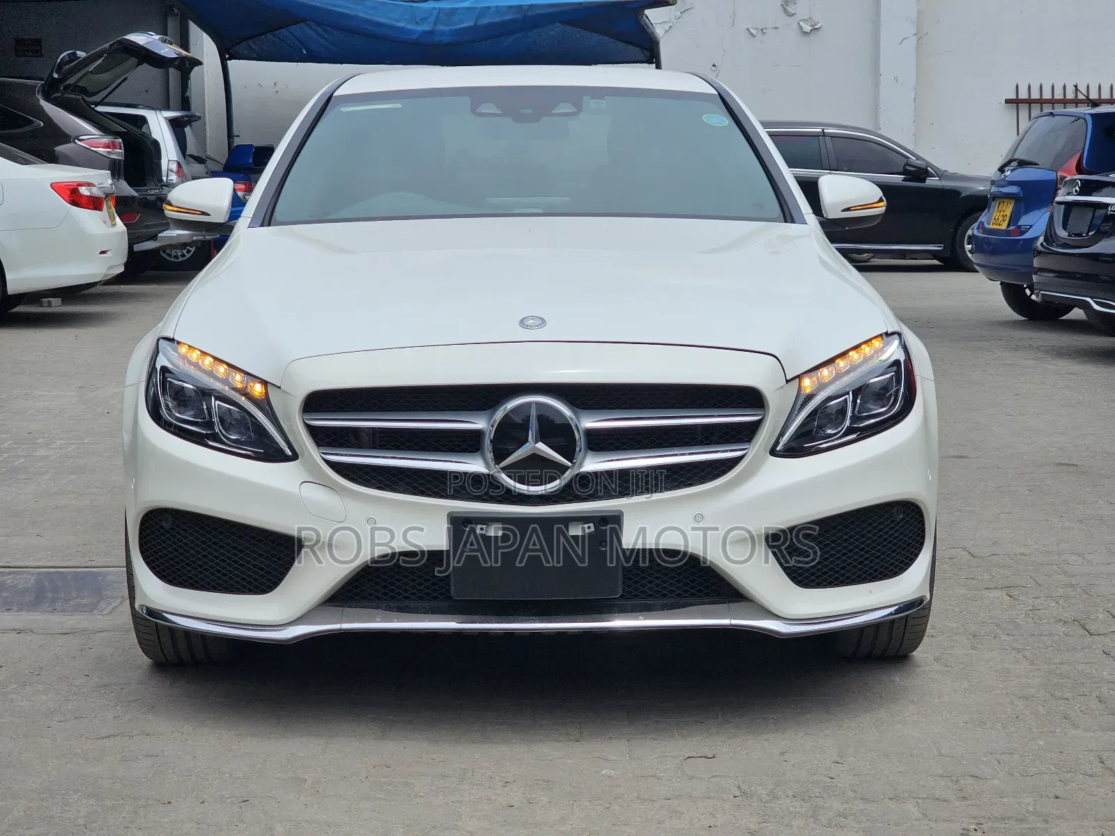 Mercedes-Benz C250 2018 Pearl
