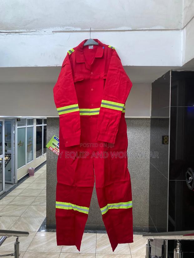 Red Reflective Overalls For Oil And Gas Industry