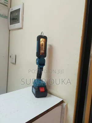 Makita 88v Max XGT Cordless Led Flashlight. Site Light