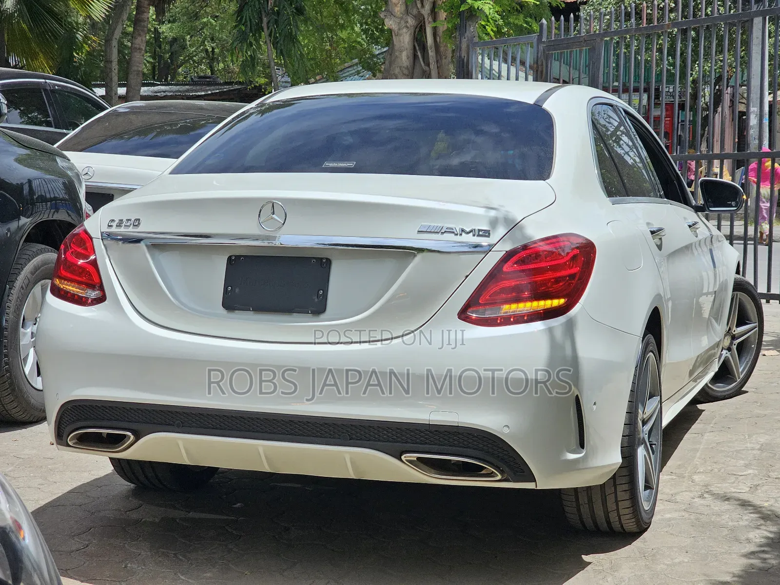 Mercedes-Benz C200 2018 White
