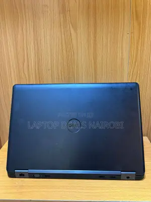 Laptop Dell Latitude E5550 8GB Intel Core I5 SSD 256GB