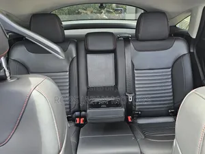 Mercedes-Benz GLE-Class GLE 350d 4MATIC 2018 Off white