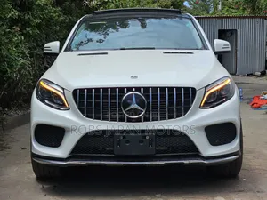 Mercedes-Benz GLE-Class GLE 350d 4MATIC 2018 Off white
