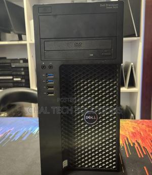 Desktop Computer Dell 16GB Intel Core I7 SSD 256GB - main view