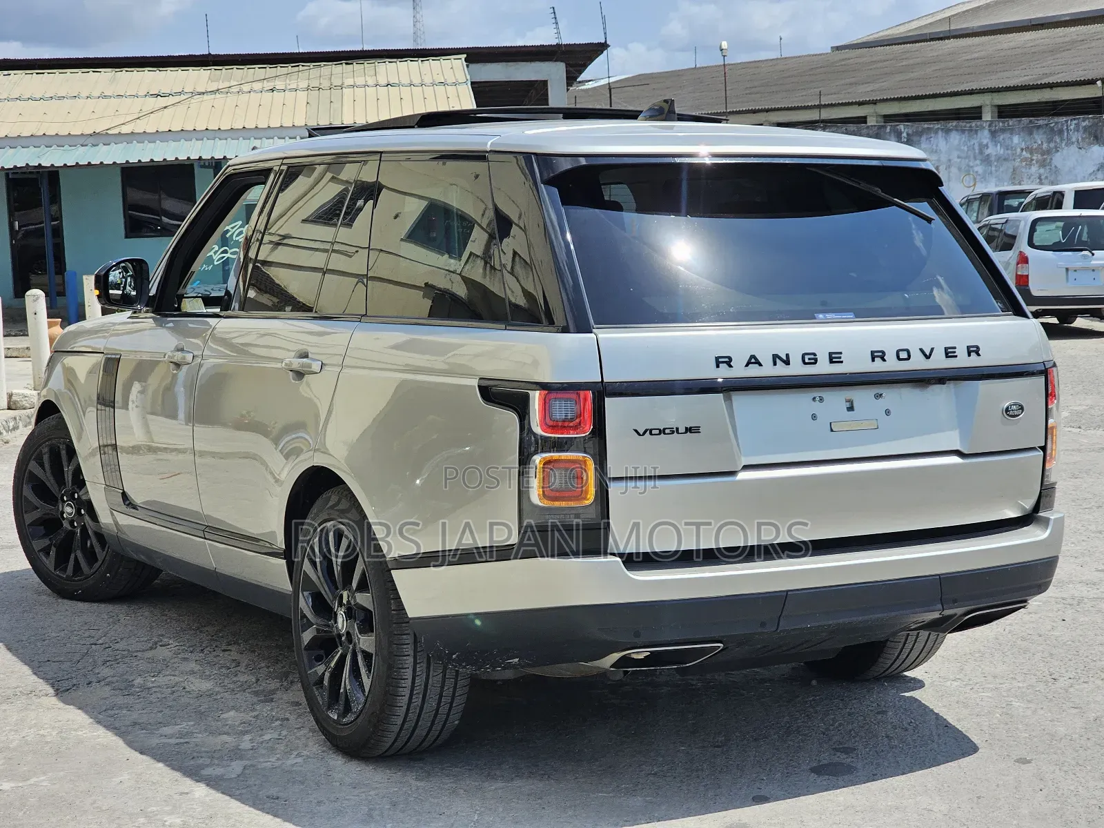 Land Rover Range Rover Vogue 2019 Beige