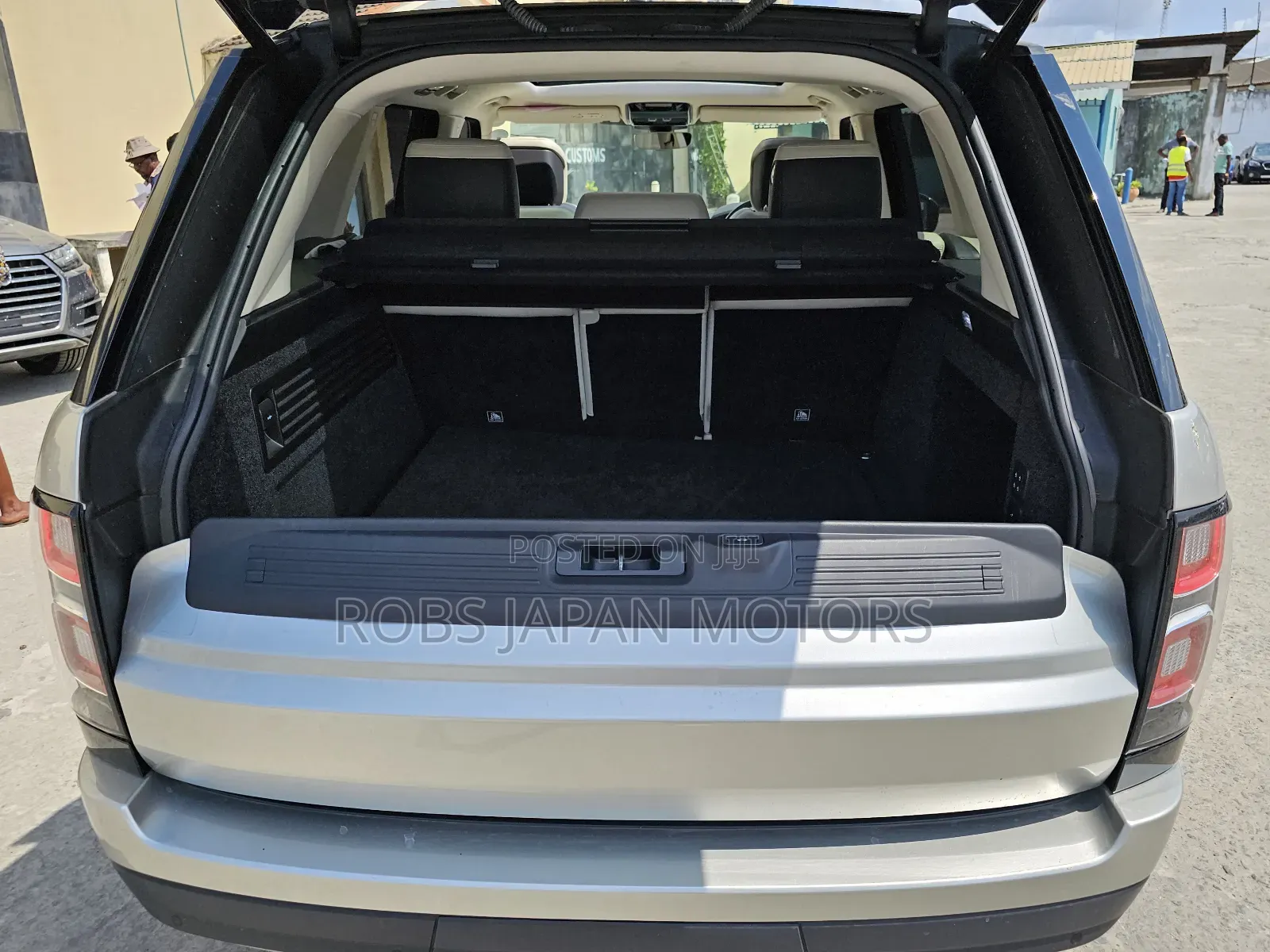 Land Rover Range Rover Vogue 2019 Beige