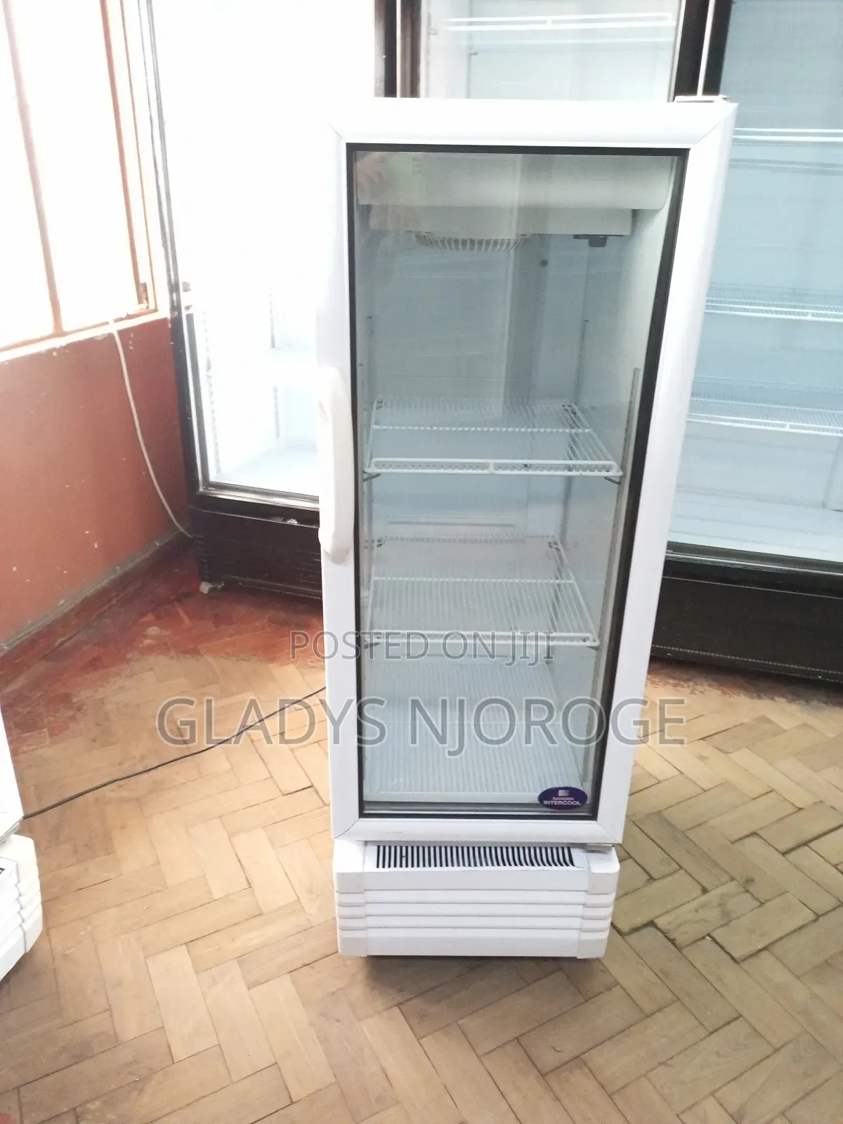Sanden Intercool Fridge (200l)