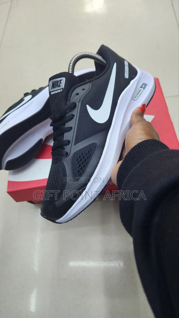 Black White Sole Nike Running Zoom Sneakers - thumbnail 2