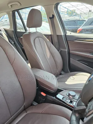 BMW X1 xDrive28i AWD 2018 Brown