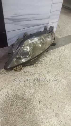 Lexus Rx270 Xenon Headlight
