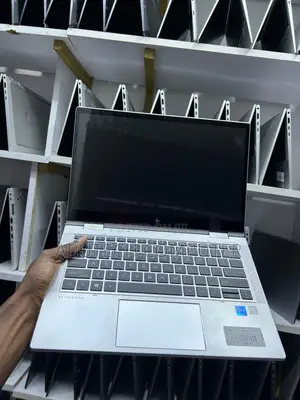 Laptop HP EliteBook 830 G8 32GB Intel Core I7 SSD 512GB