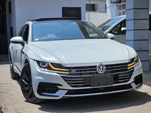 Volkswagen Arteon 2.0T SEL Premium R-Line w/20 AWD 4MOTION 2019 White