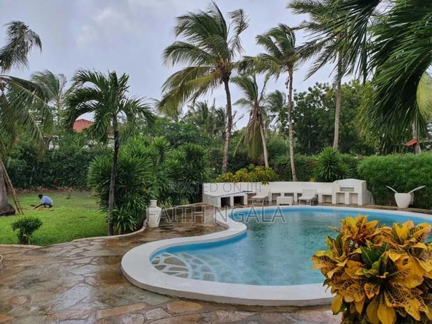 4bdrm House in Malindi for sale - thumbnail 4