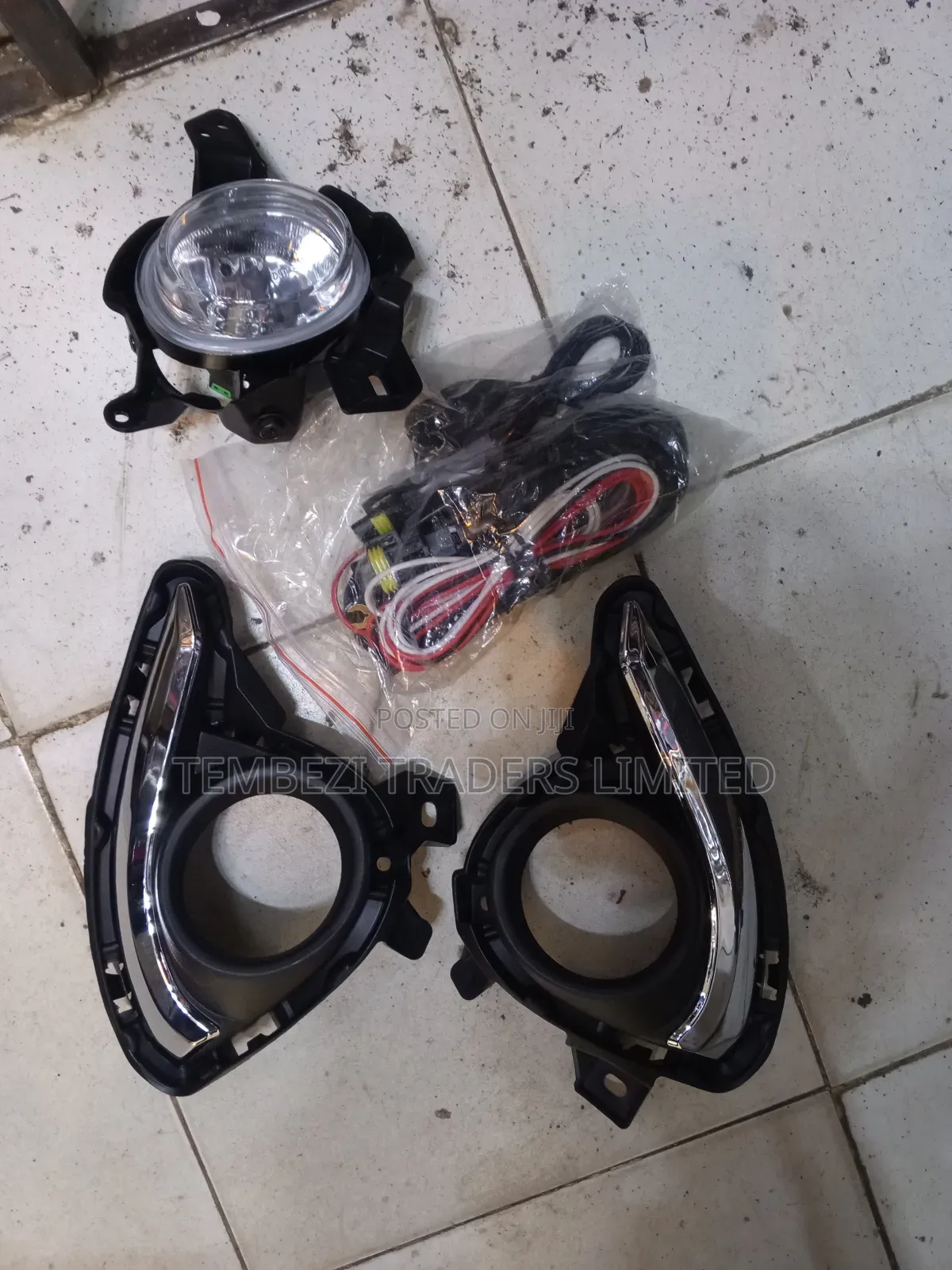 Foglamp Mazda Demio 2018 Chrome