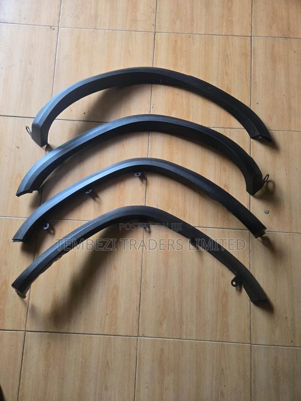 Wing Moulding Toyota Fortuner