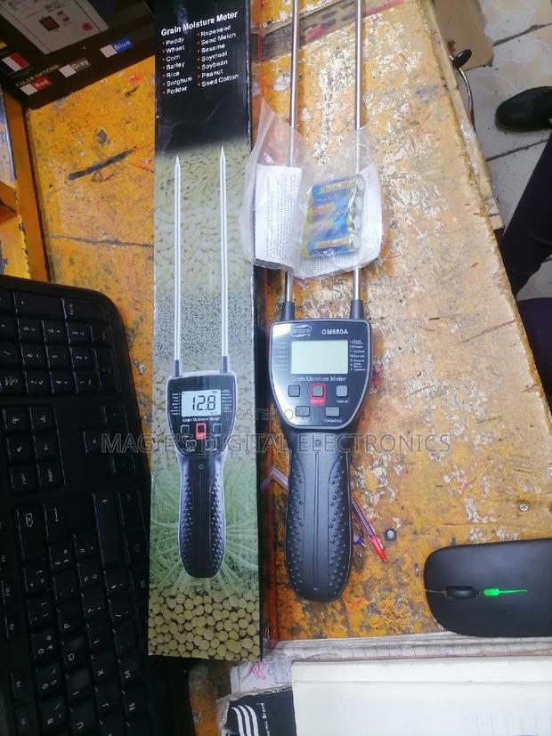 Long Lasting Grain Moisture Meter - main view